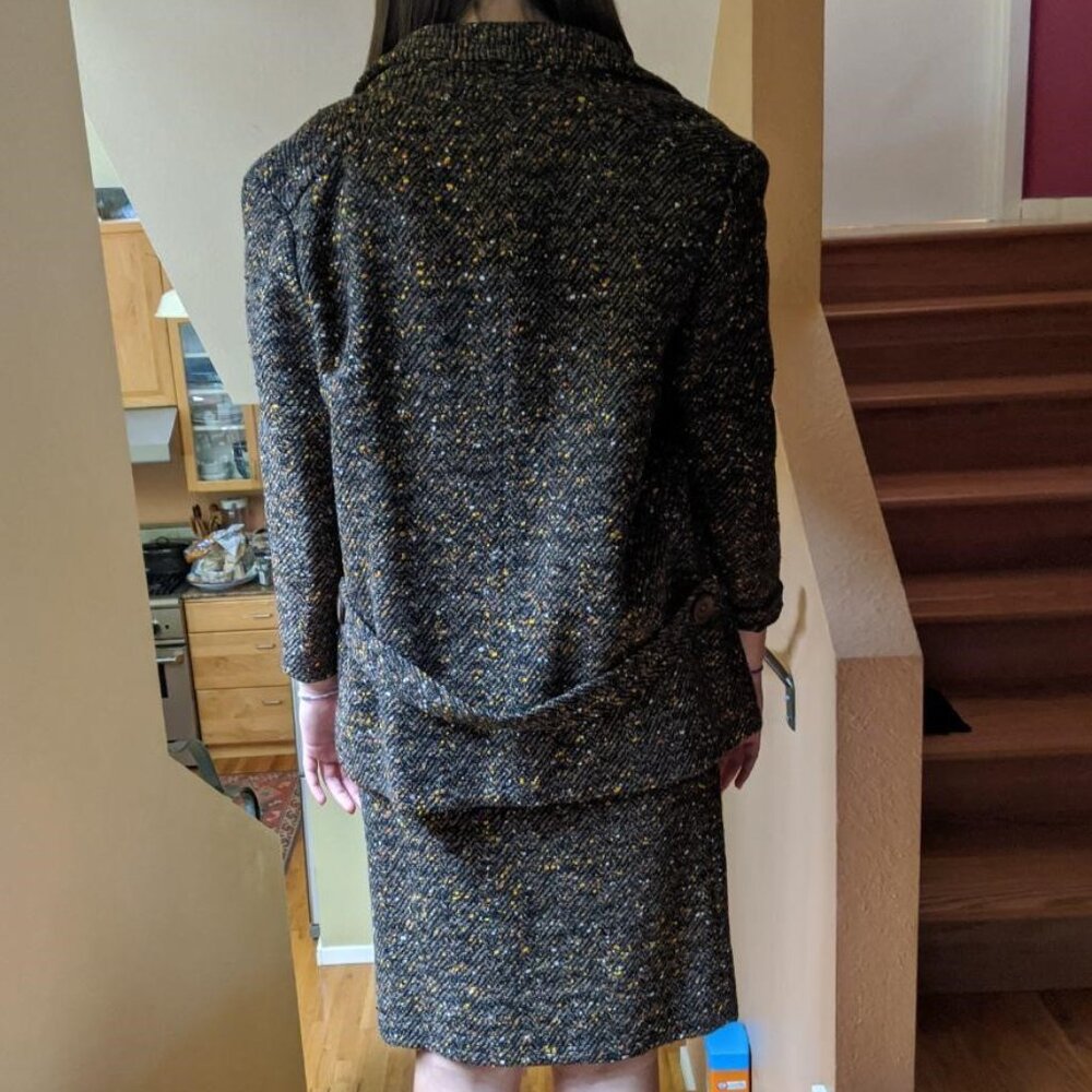 Vintage Brown Tweed Suit by Snyder-Craft of CA, Flattering Style On Trend